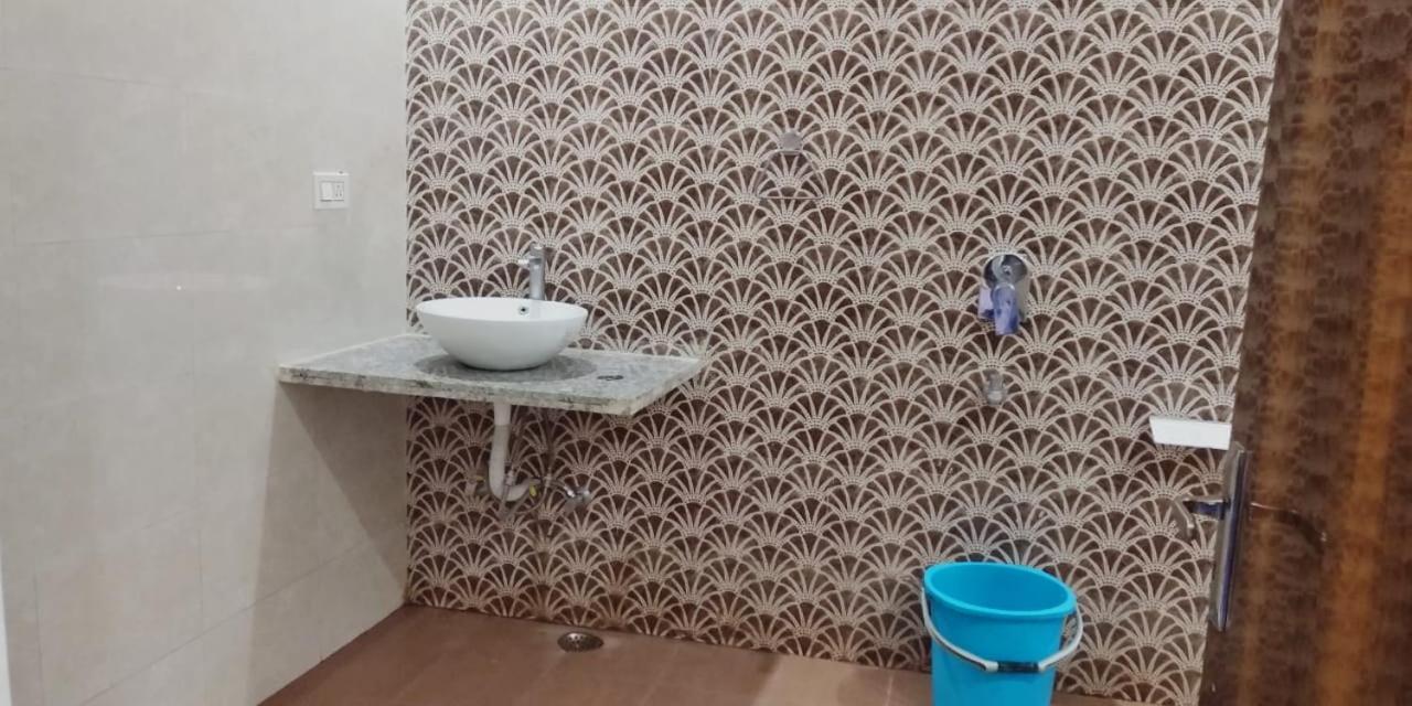 Hotel Radha Rani Mahal Khajurāho Esterno foto